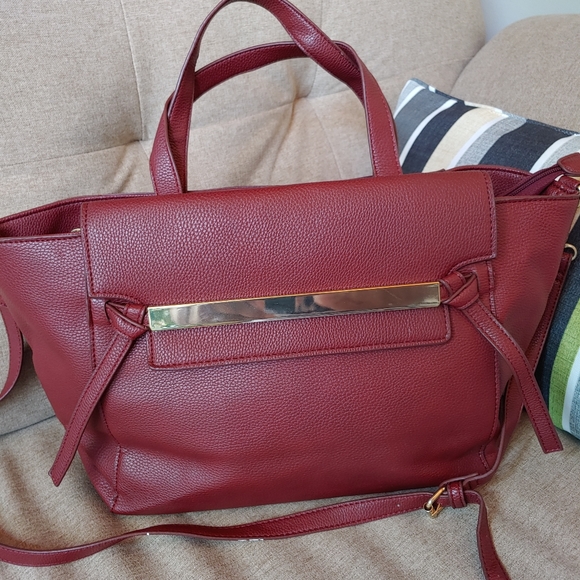 Purse - Picture 2 of 5